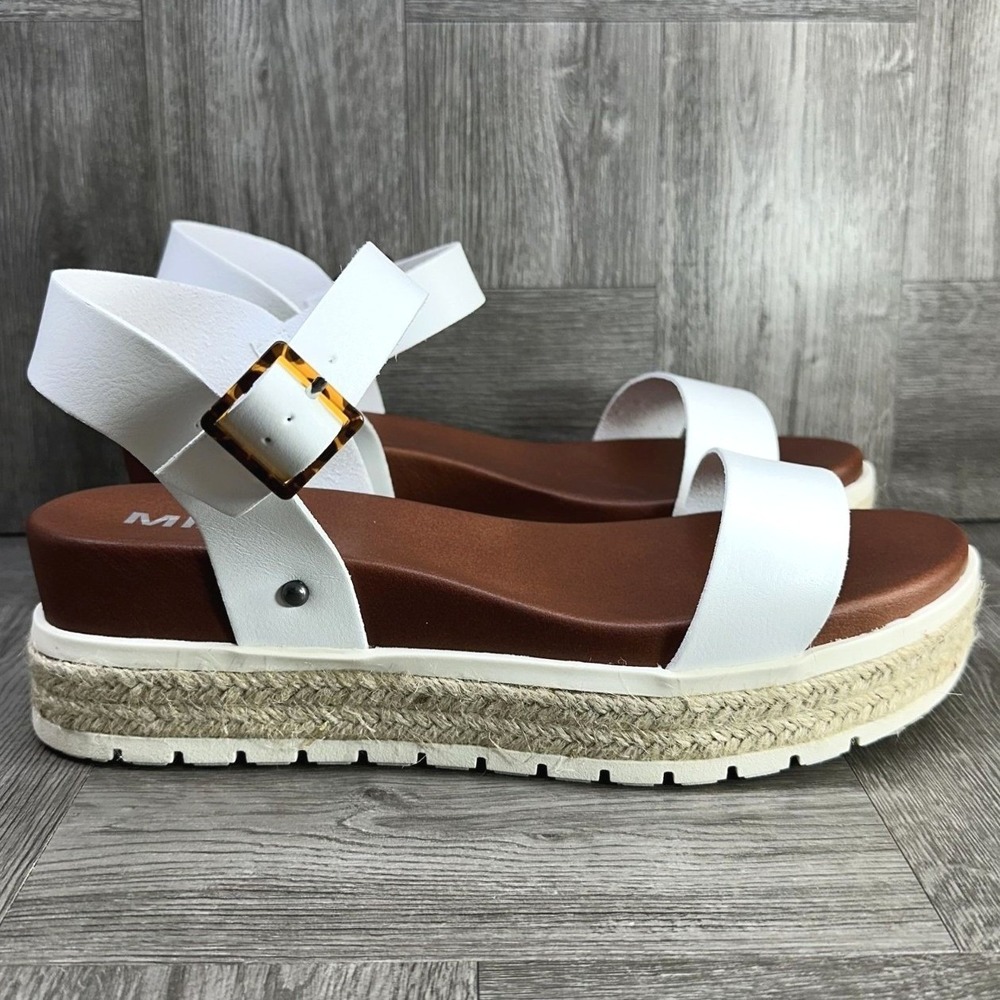 MIA Kiera Platform Sandals Women 10 White Espadrille Flatform Ankle Strap NEW